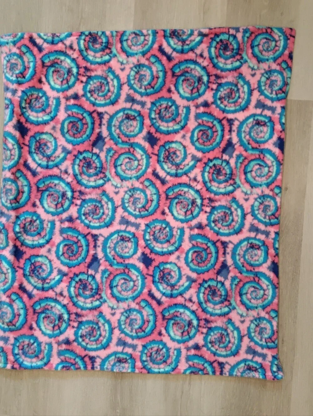 Set Of 4 Handmade Fleece Dog Blankets For A Small Dog. - Approx 35